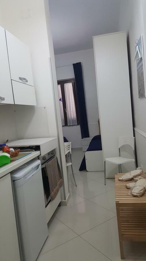 Al Porticciolo Bed & Breakfast Salerno Exterior photo