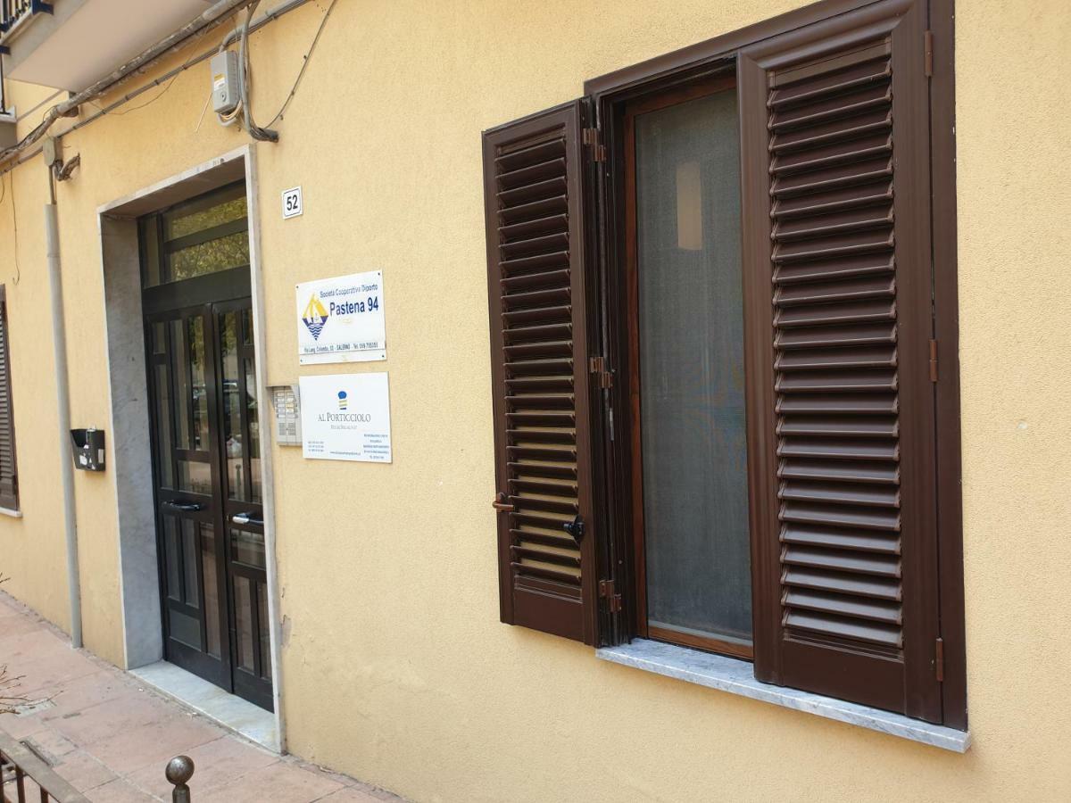 Al Porticciolo Bed & Breakfast Salerno Exterior photo